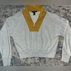 Forever 21 pullover sweater with zipper